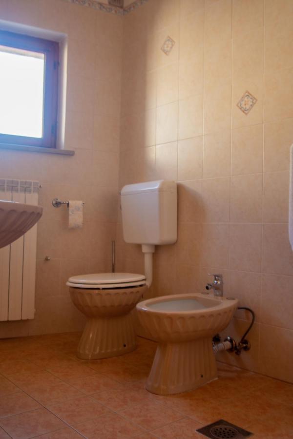 Apartma Na Skdnu Dutovlje Esterno foto